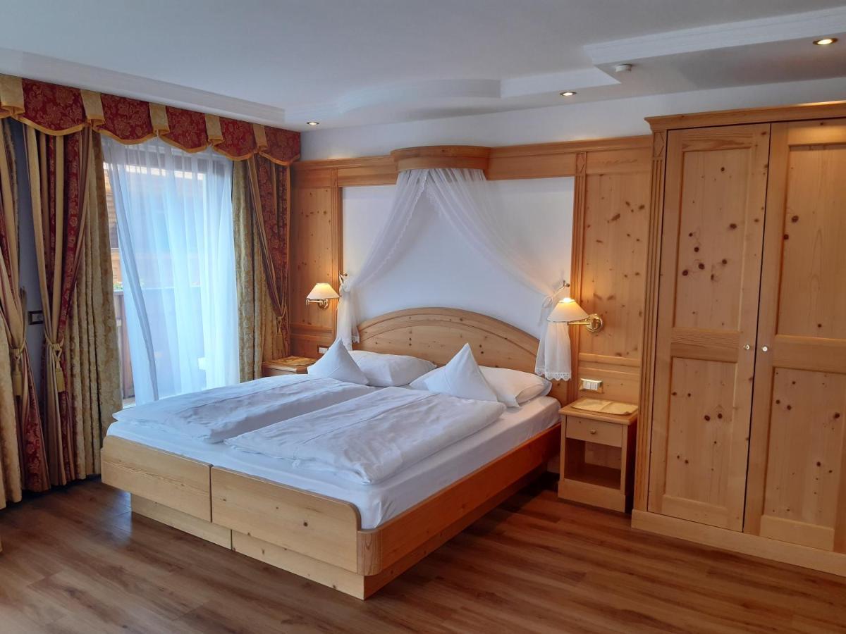 Garni Franca B&B Selva di Val Gardena Exteriér fotografie
